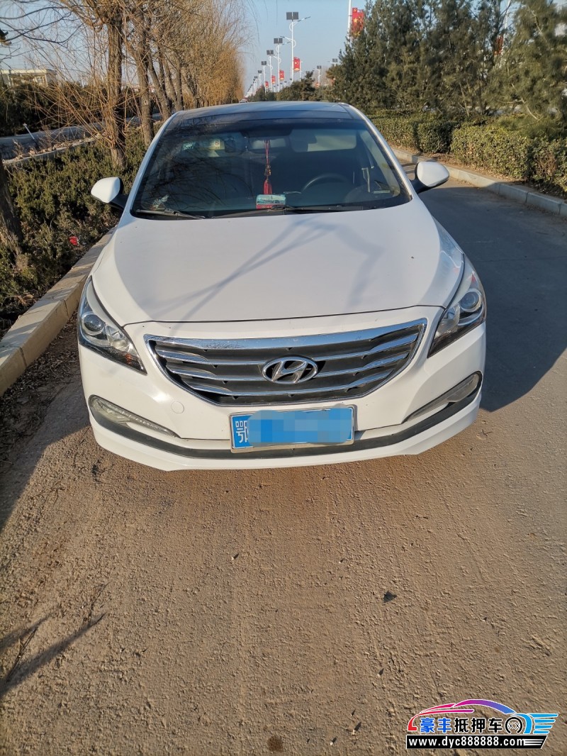 14年现代名图轿车抵押车出售