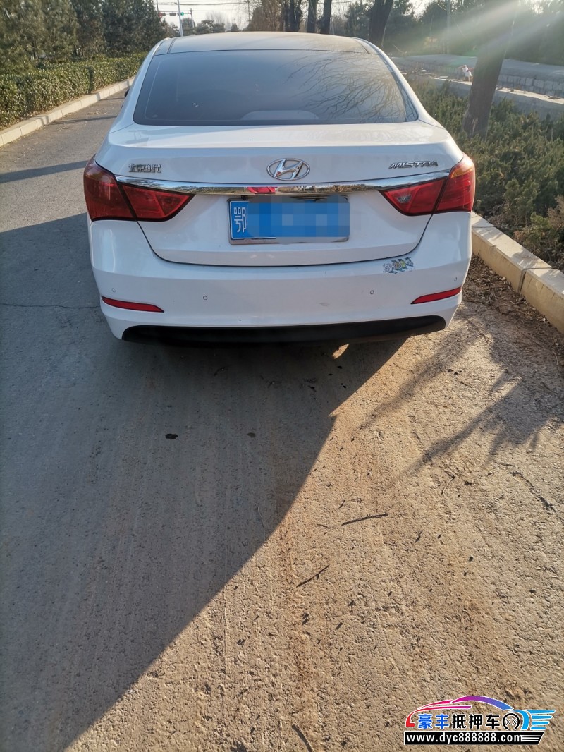 14年现代名图轿车抵押车出售