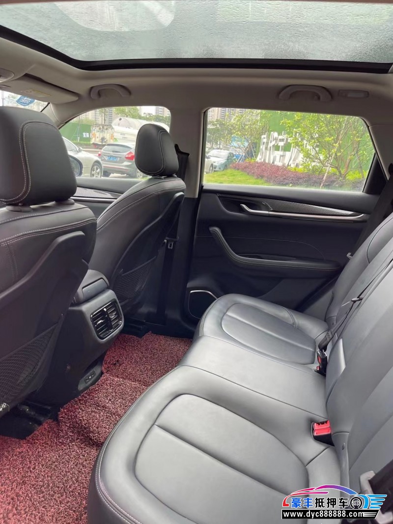 19年中华中华V7轿车抵押车出售