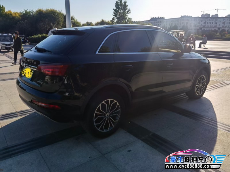 19年众泰SR7轿车抵押车出售