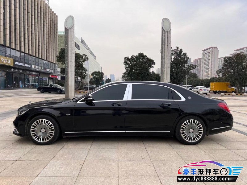 15年奔驰迈巴赫S级轿车抵押车出售