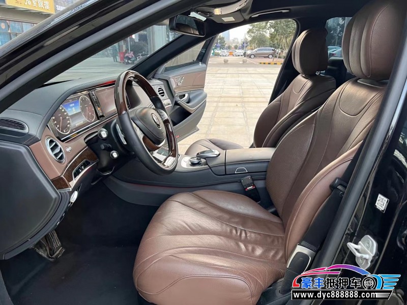 15年奔驰迈巴赫S级轿车抵押车出售