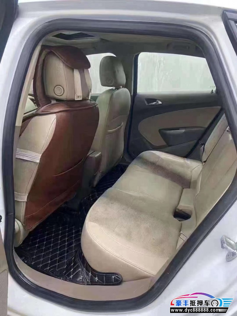 14年别克英朗轿车抵押车出售