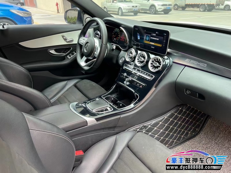 20年奔驰C级轿车抵押车出售