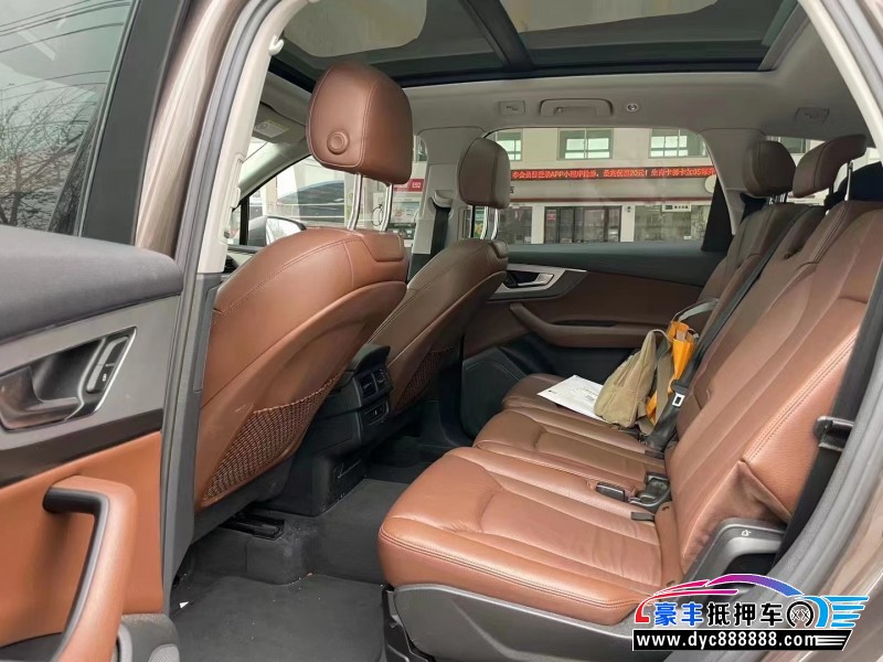 17年奥迪Q7SUV抵押车出售