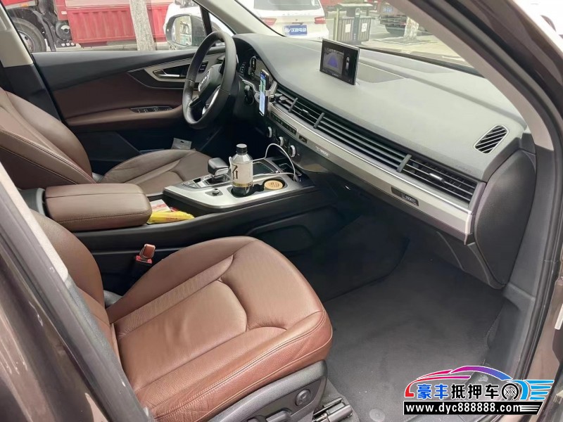 17年奥迪Q7SUV抵押车出售