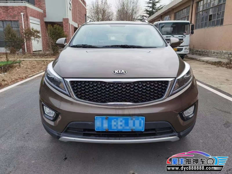 17年起亚智跑轿车抵押车出售