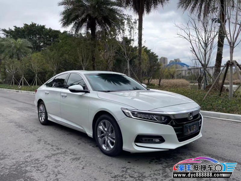 20年本田雅阁轿车抵押车出售