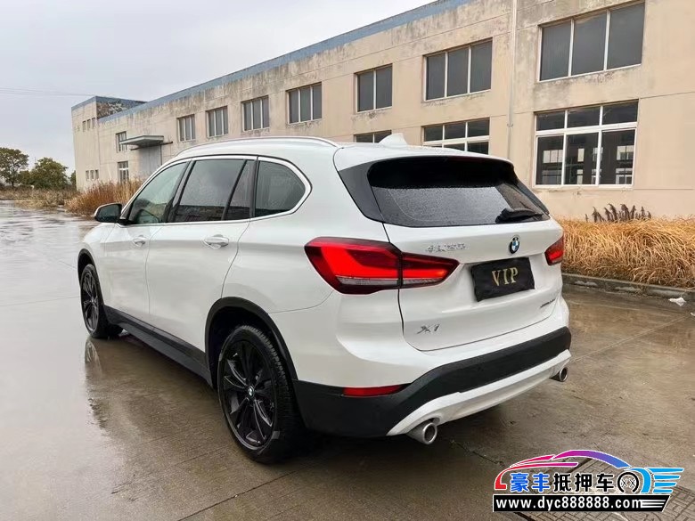 21年宝马X1SUV抵押车出售