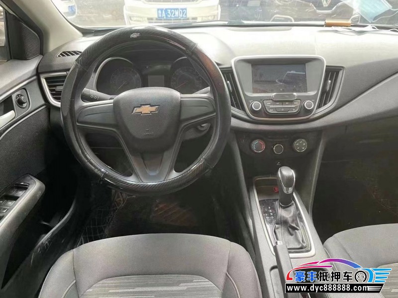 18年雪佛兰科沃兹轿车抵押车出售