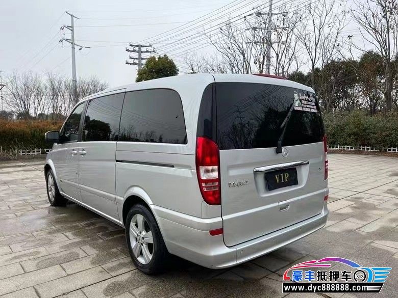 12年奔驰唯雅诺MPV抵押车出售