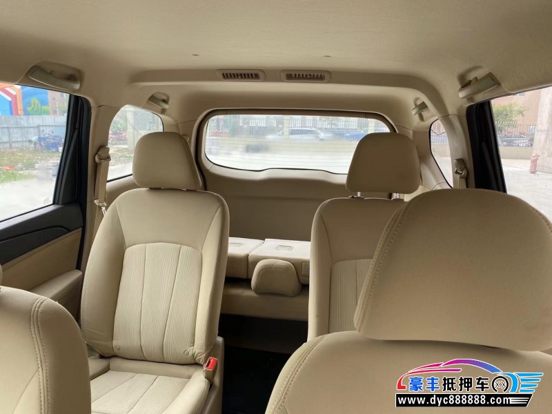 21年宝骏730轿车抵押车出售