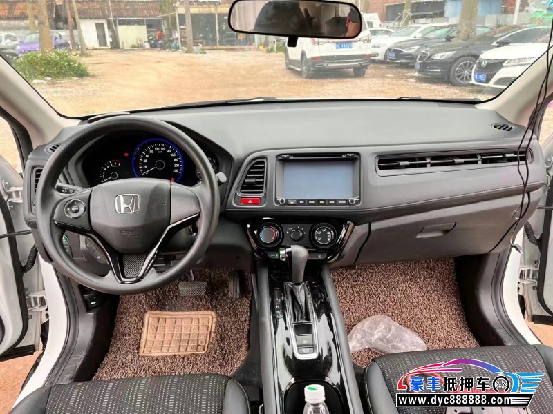 15年本田缤智轿车抵押车出售