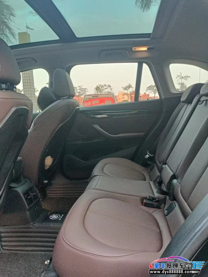 20年宝马X1轿车抵押车出售