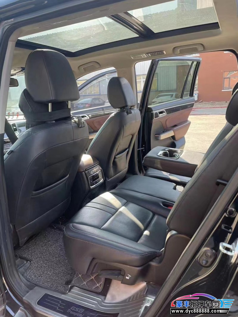 17年传祺GS8轿车抵押车出售