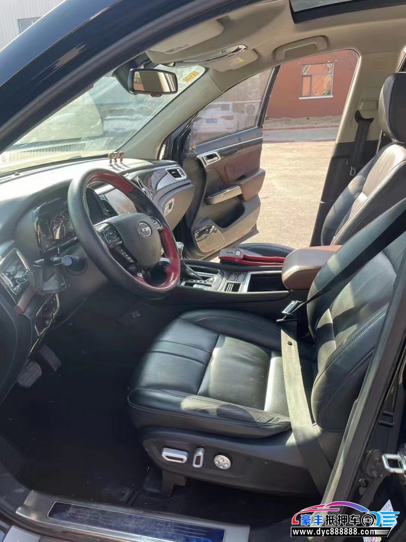 17年传祺GS8轿车抵押车出售