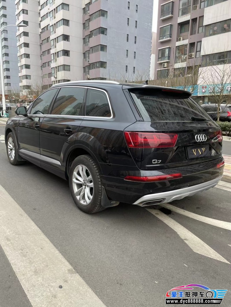 20年奥迪Q7轿车抵押车出售