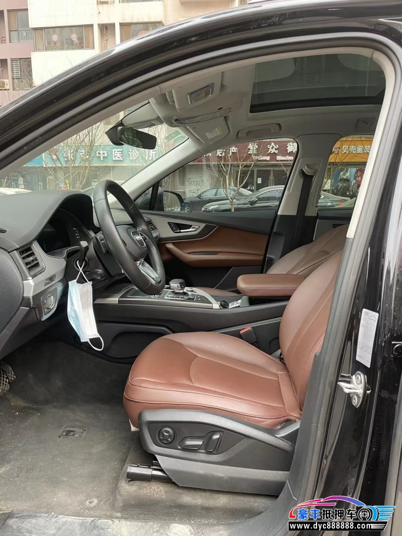 20年奥迪Q7轿车抵押车出售