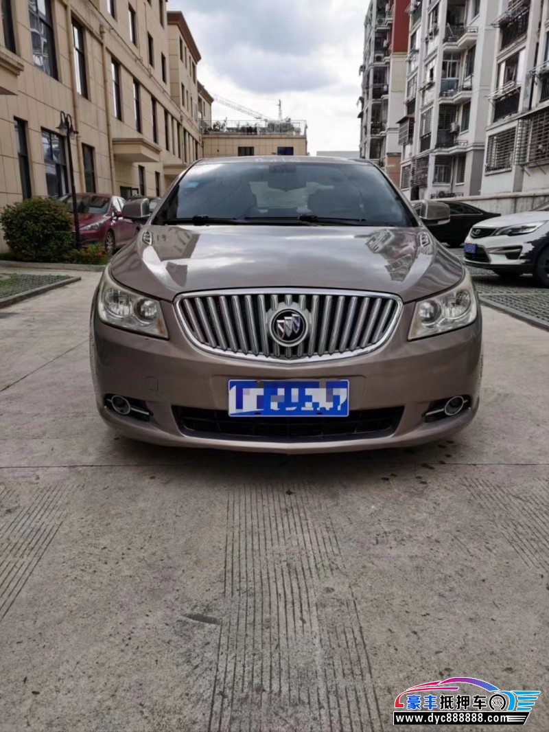 11年别克君越轿车抵押车出售