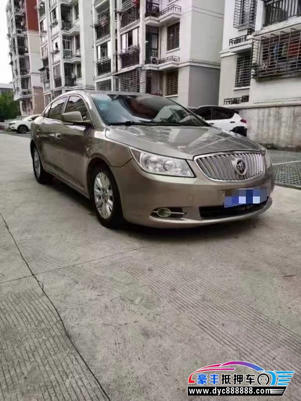 11年别克君越轿车抵押车出售