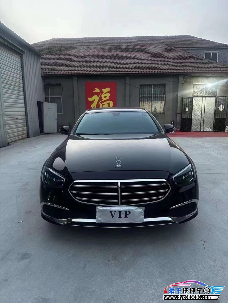 22年奔驰E轿车抵押车出售