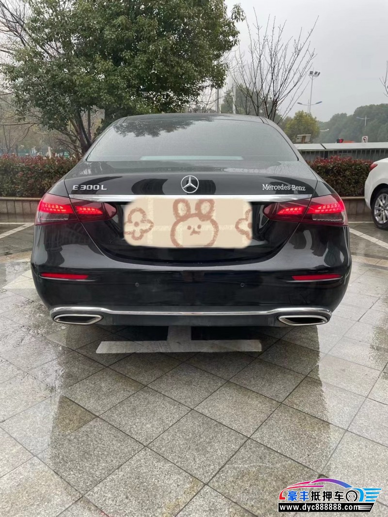22年奔驰E轿车抵押车出售