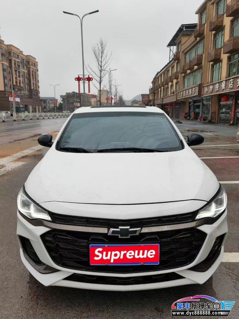 20年雪佛兰科鲁泽轿车抵押车出售