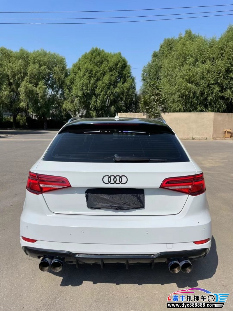 17年奥迪A3轿车抵押车出售