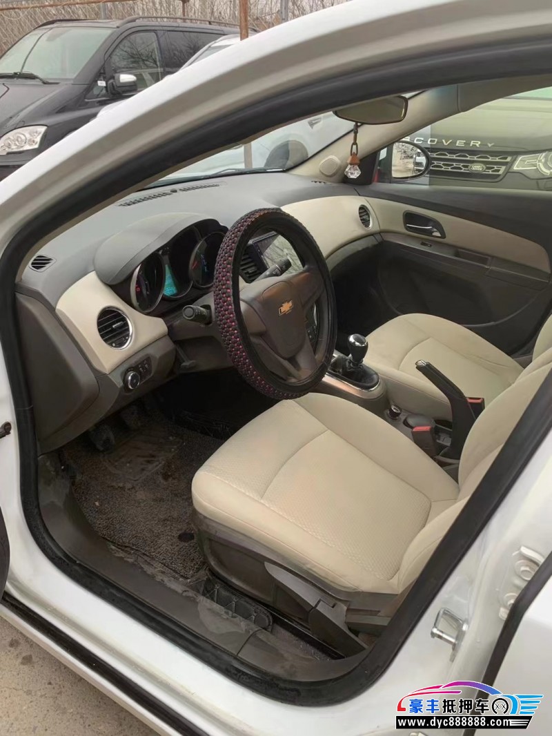 16年雪佛兰科鲁兹轿车抵押车出售