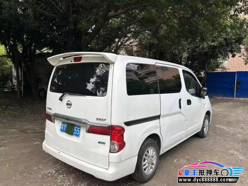 14年日产NV200MPV抵押车出售