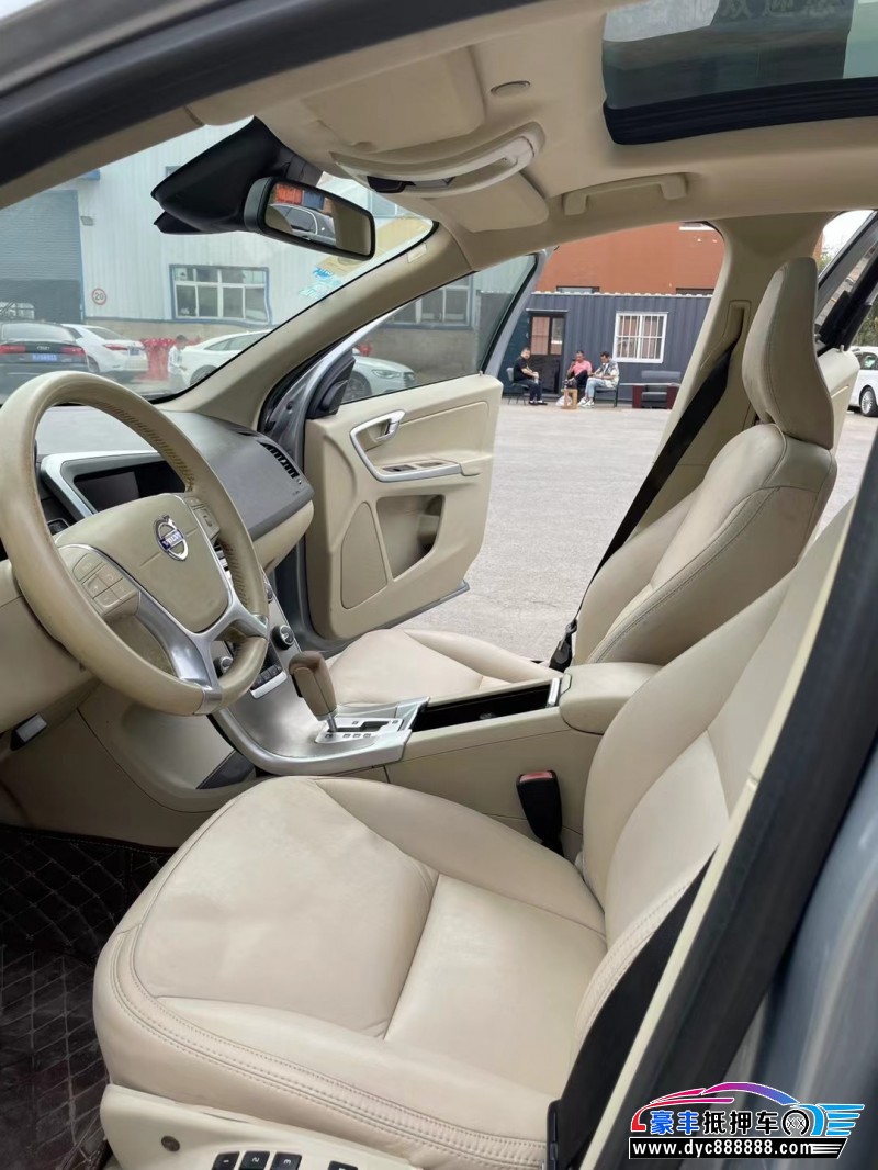 11年沃尔沃XC60SUV抵押车出售