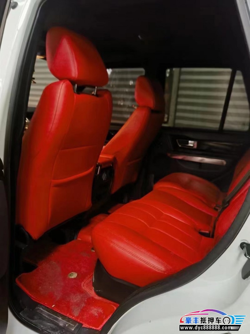 13年路虎揽胜运动SUV抵押车出售