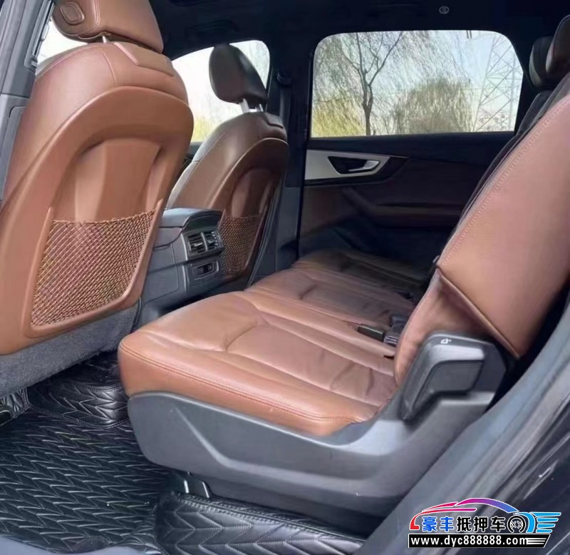 17年奥迪Q7SUV抵押车出售