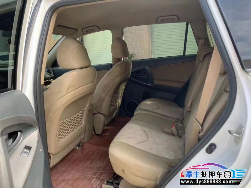 13年丰田RAV4SUV抵押车出售
