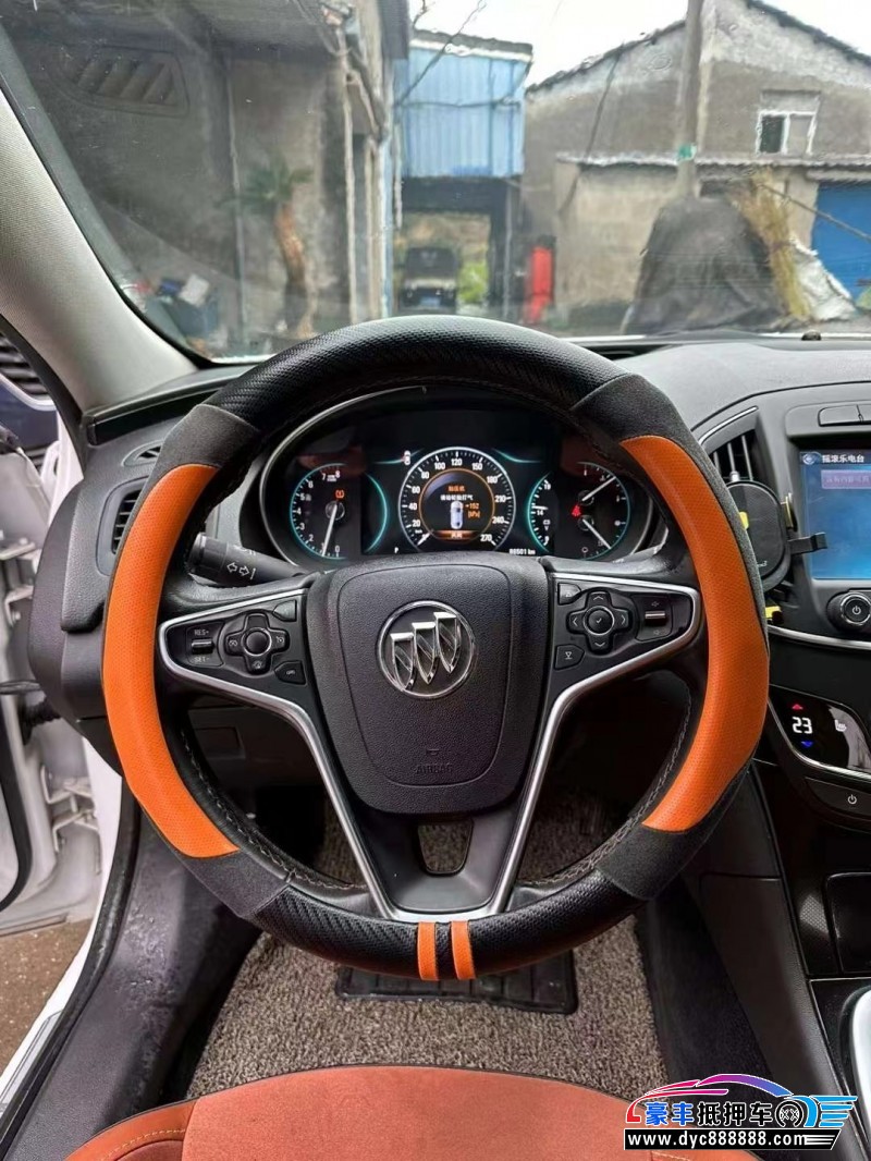 15年别克君威轿车抵押车出售