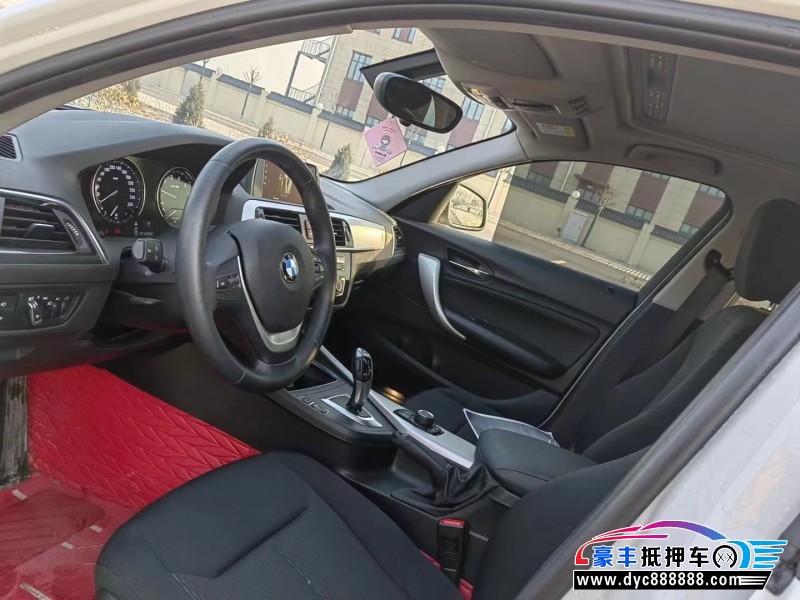 20年宝马1系轿车抵押车出售