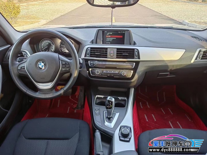 20年宝马1系轿车抵押车出售