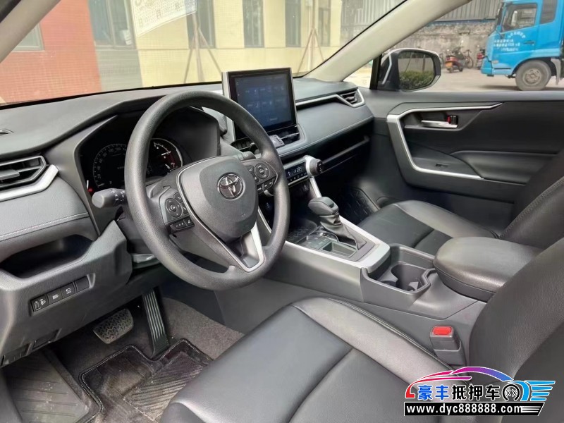 22年丰田RAV4SUV抵押车出售