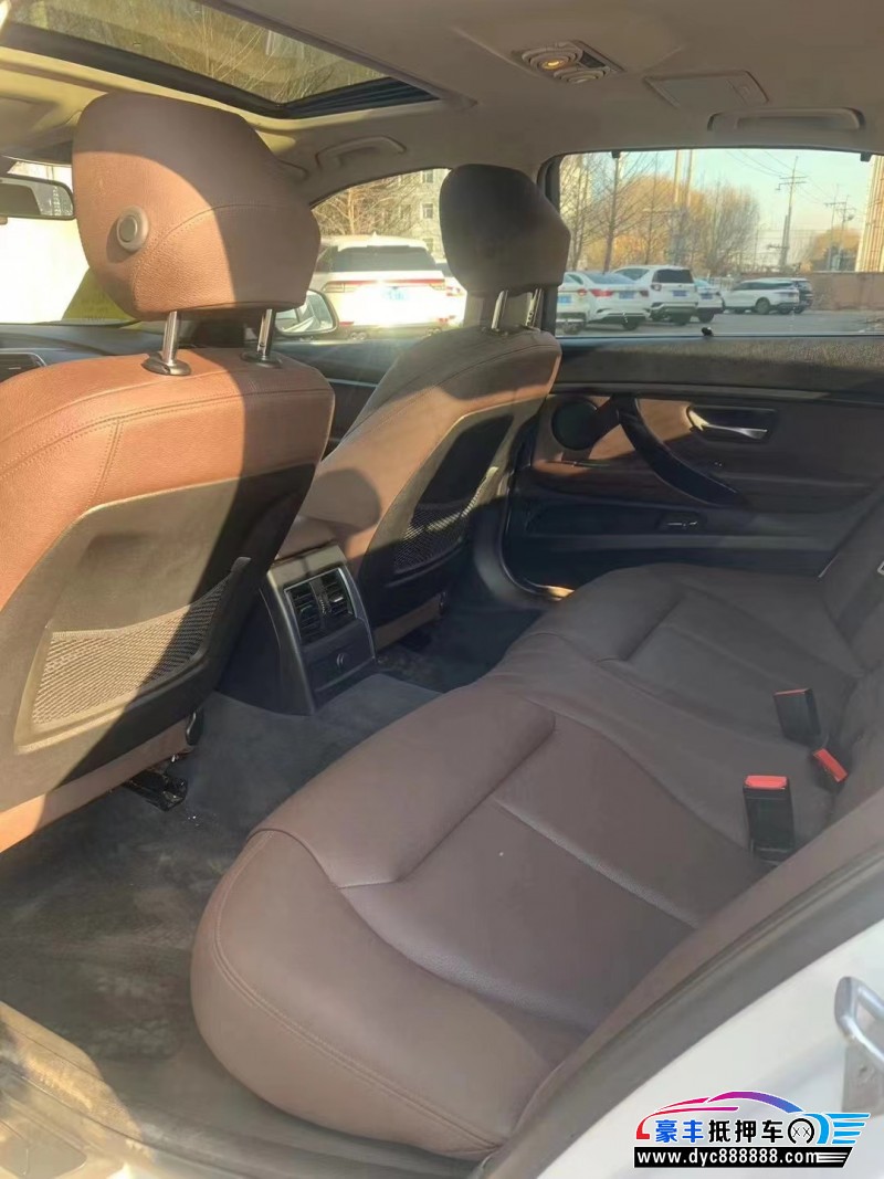 19年宝马3系轿车抵押车出售