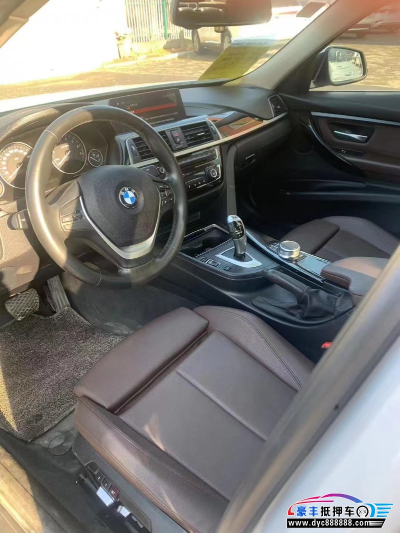 19年宝马3系轿车抵押车出售