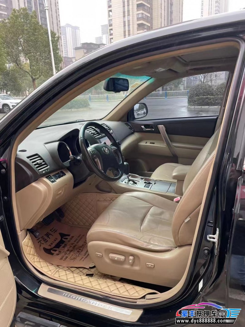 11年丰田汉兰达轿车抵押车出售