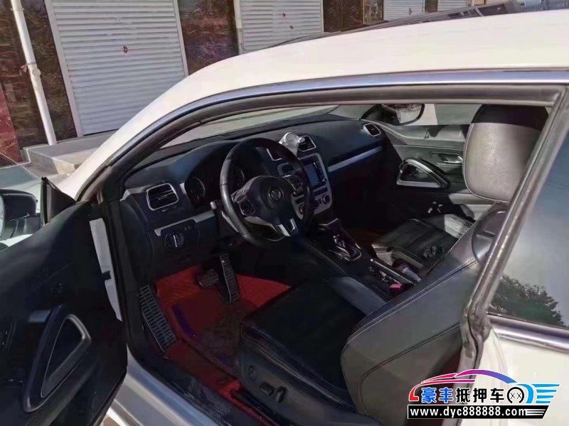 13年大众尚酷轿车抵押车出售