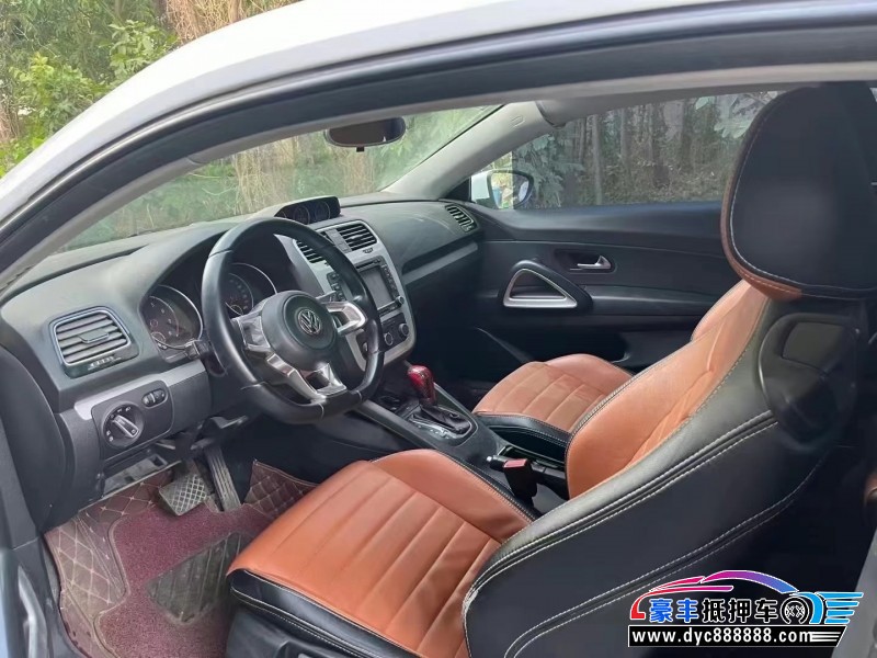 15年大众尚酷轿车抵押车出售