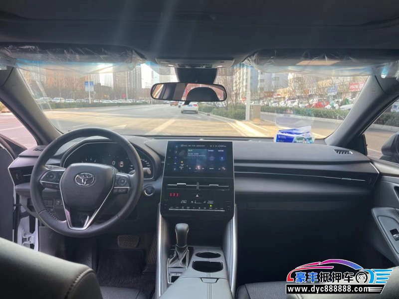 22年丰田亚洲龙轿车抵押车出售