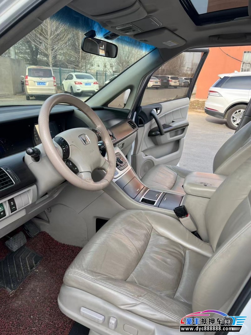 13年本田艾力绅轿车抵押车出售