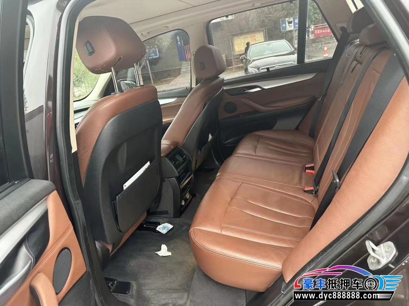 18年宝马X5轿车抵押车出售