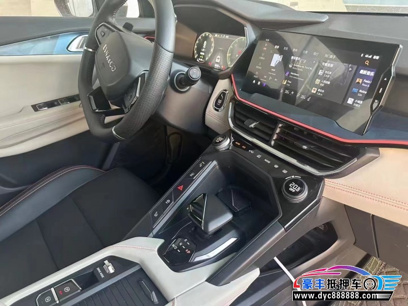 20年领克06轿车抵押车出售