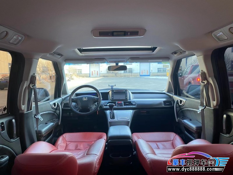 15年本田艾力绅轿车抵押车出售