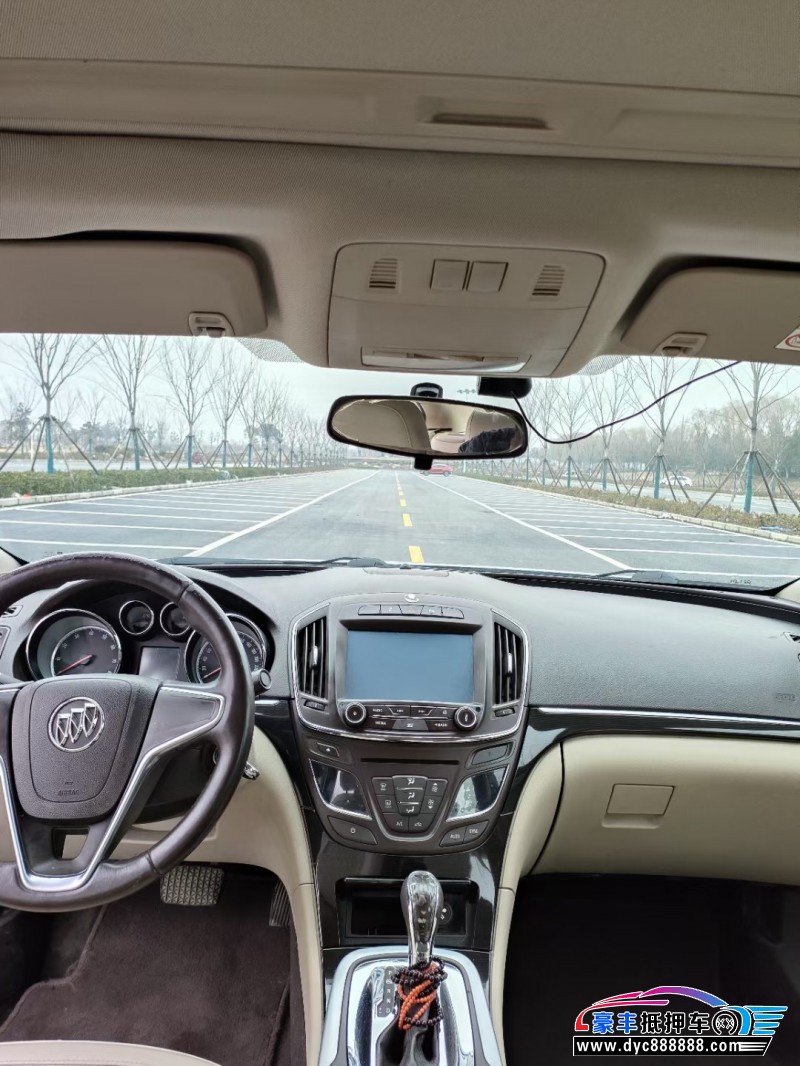 14年别克君威轿车抵押车出售