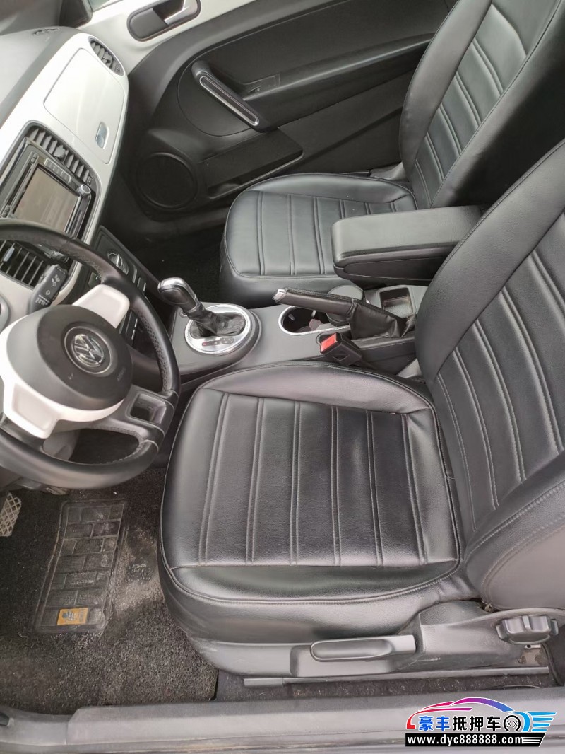 14年大众甲壳虫轿车抵押车出售